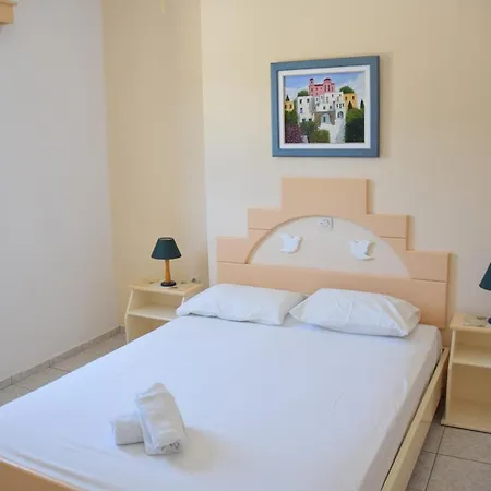 Apartmanhotel Porto Apergis 3*