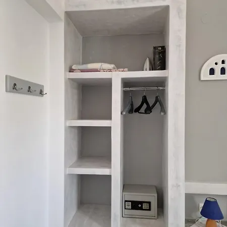 Porto Apergis 3*