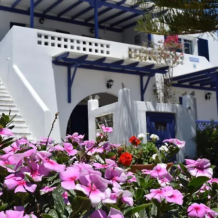 Porto Apergis Apart-hotel