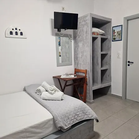 Porto Apergis 3* Agios Ioannis (Tinos)