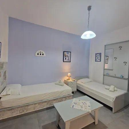 Porto Apergis Aparthotel