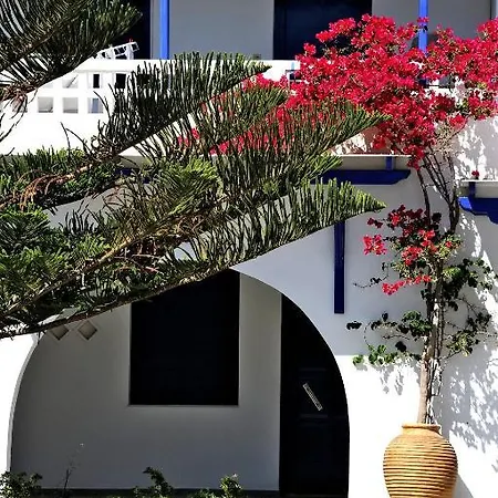Porto Apergis 3*